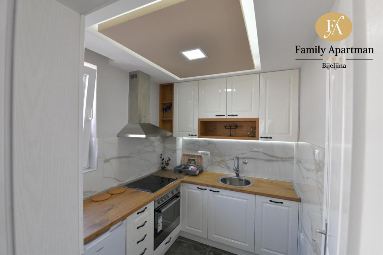 Family Apartman Bijeljina Buitenkant foto