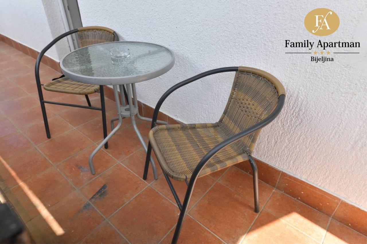 Family Apartman Bijeljina Buitenkant foto