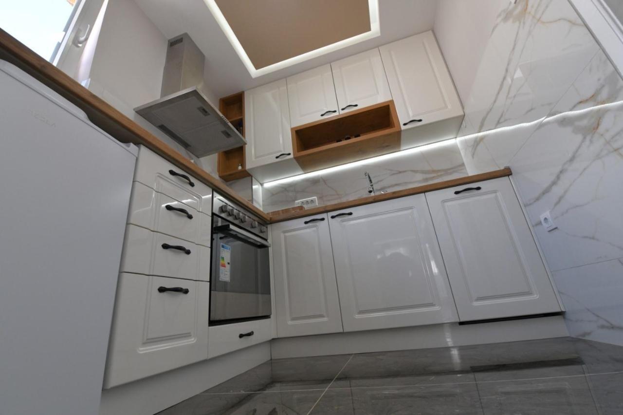 Family Apartman Bijeljina Buitenkant foto